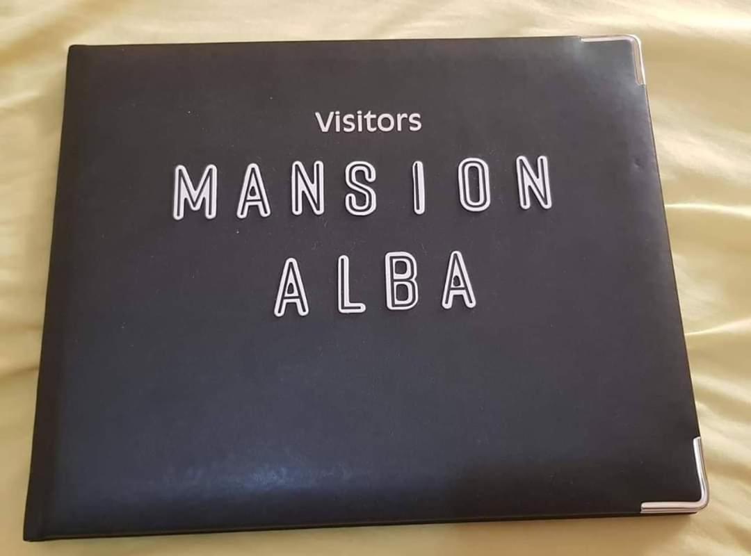 アルカウデテ Mansion Albaヴィラ エクステリア 写真